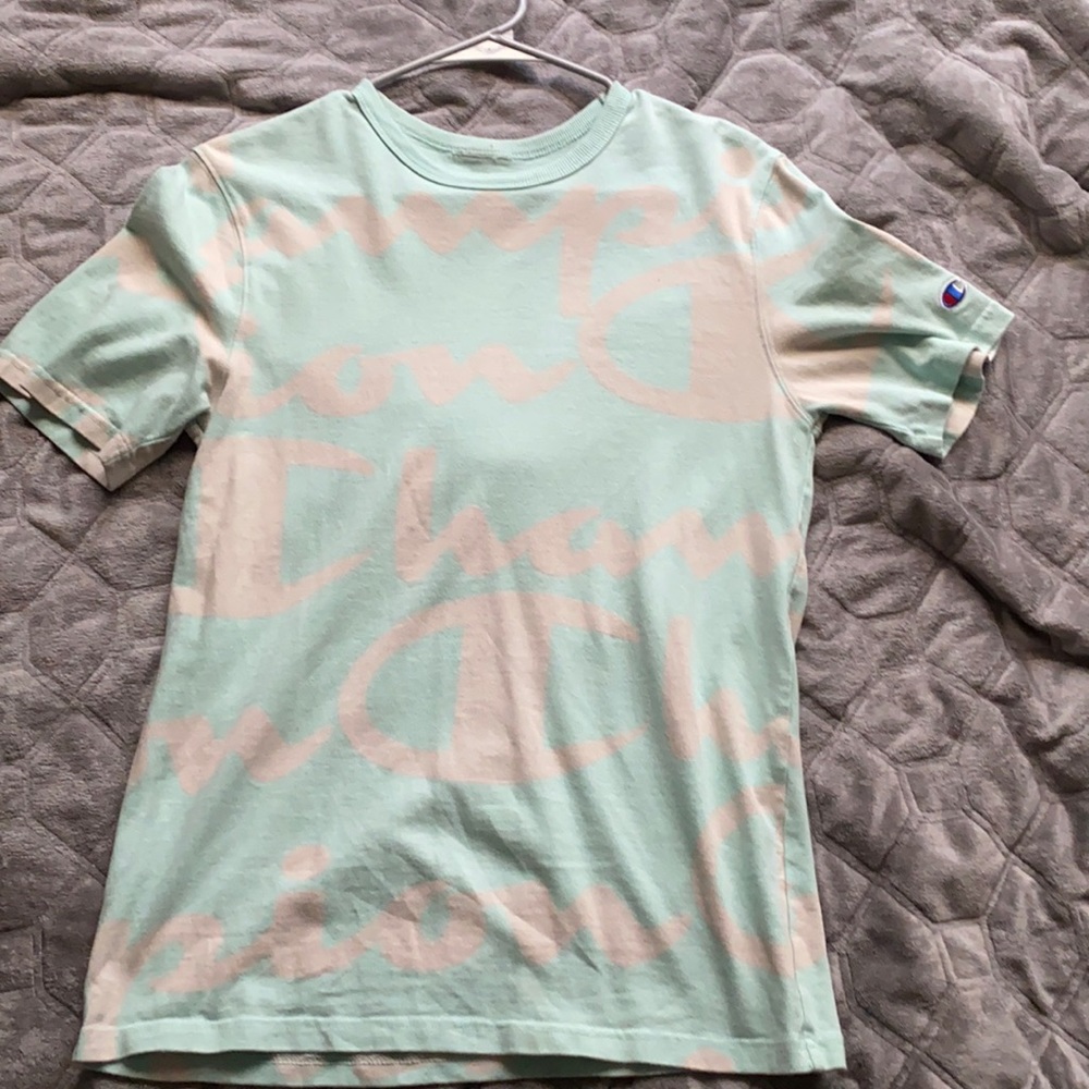 Men champion all over print shirt